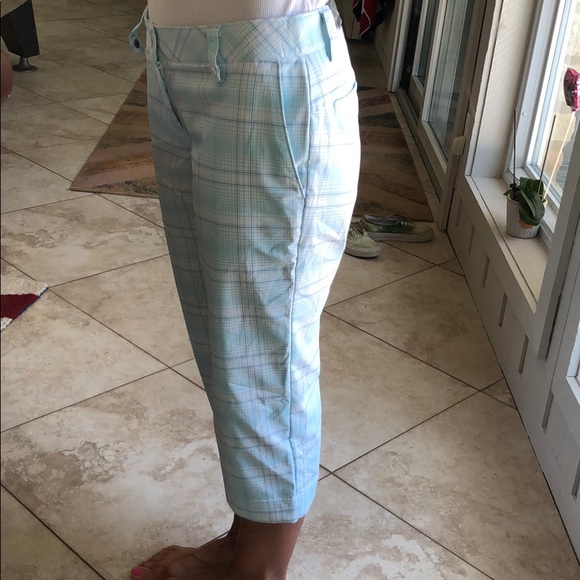 Under Armour Size 6 Performance Allseasongear - Picture 2 of 11